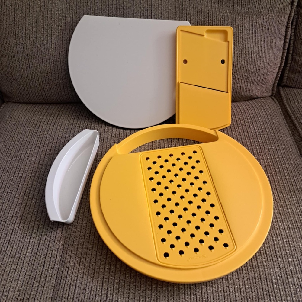 Tupperware yellow grater/slicer.